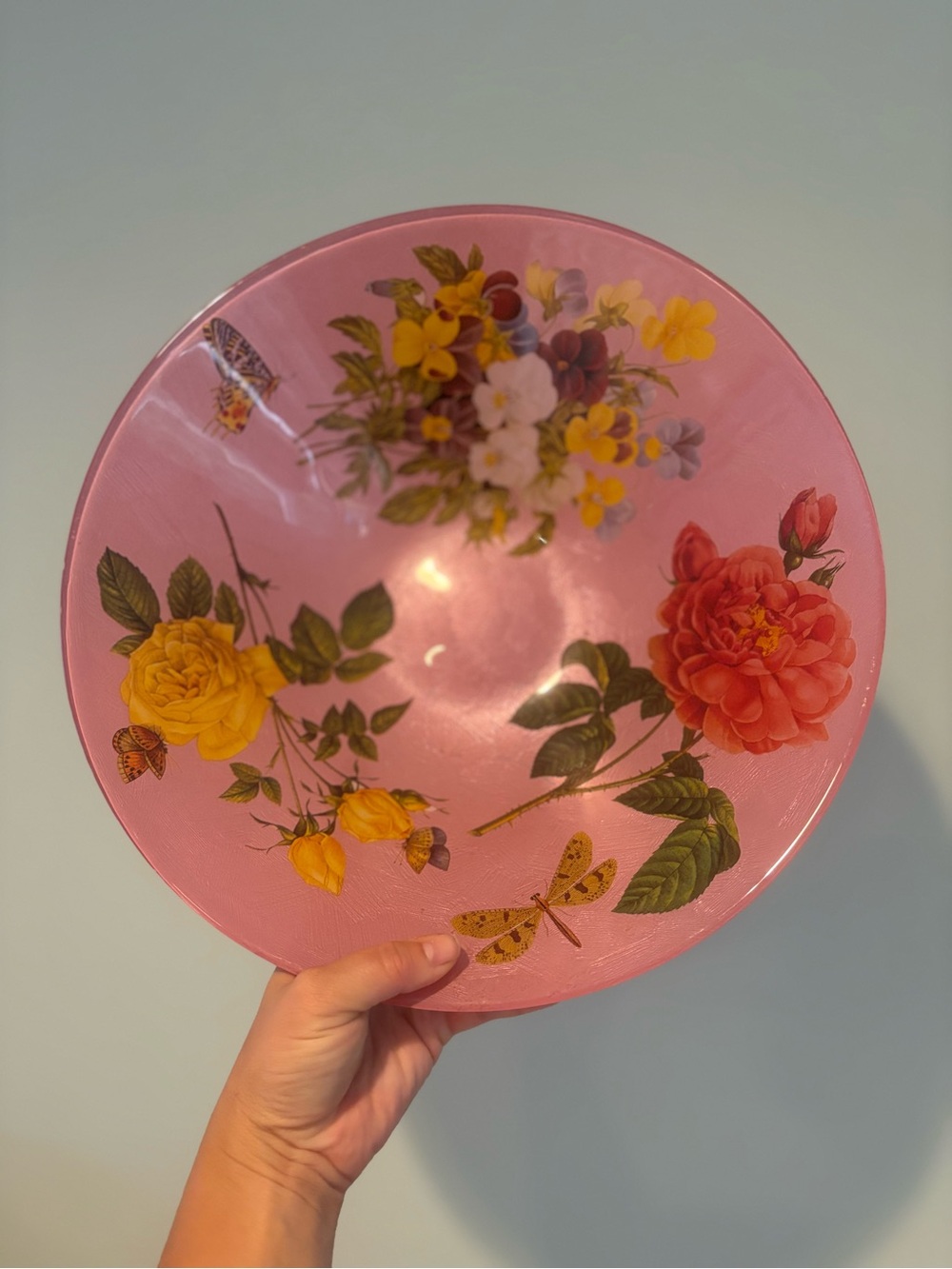 Large pink decorative bowl features botanical illustrations and butterflies 🦋 - Picture 2 of 4